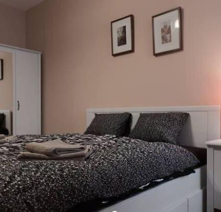פראג Apartment Vltavska A מראה חיצוני תמונה